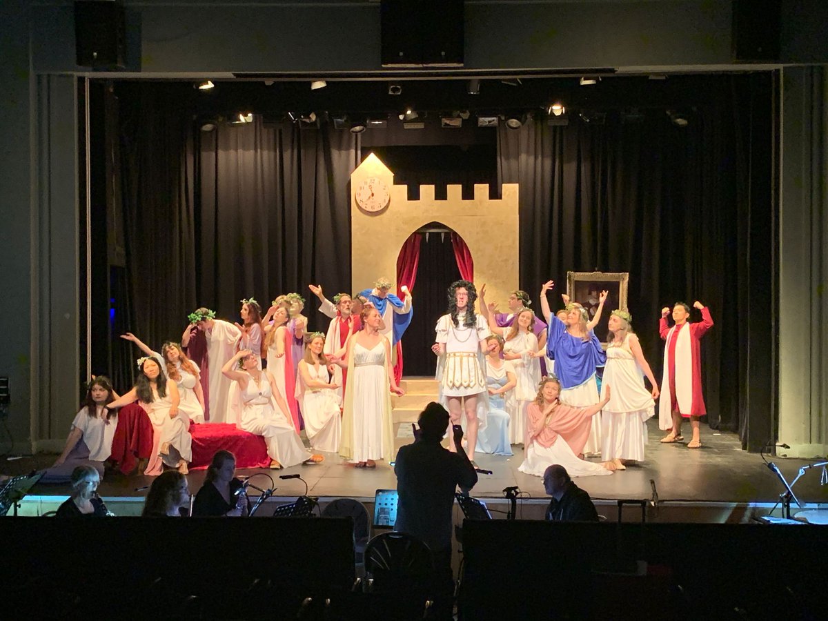 Grosvenor Light Opera Company (GLOC) tweet media