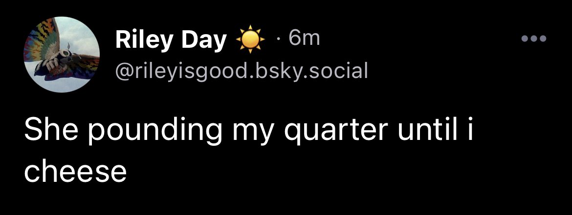 Rileyisgoood's tweet photo. Follow me on bluesky so I can make 2,000 friends https://t.co/PxsVwbQIoi