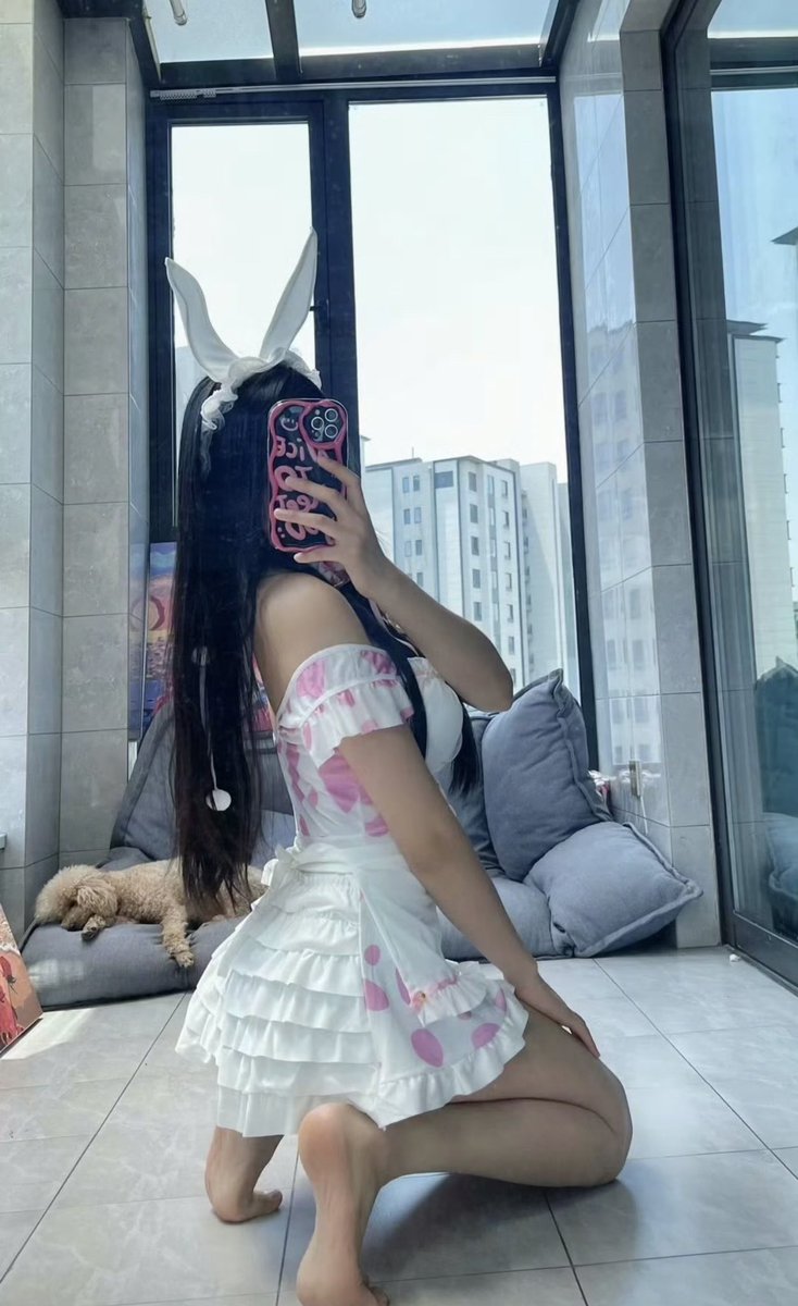 jiasidingwang's tweet photo. 别什么都玉只会害了你 #玉足 #足交 #恋足舔脚 #杭州 #丝足 #sm #上门 #调教 https://t.co/Zi4yyU46XM