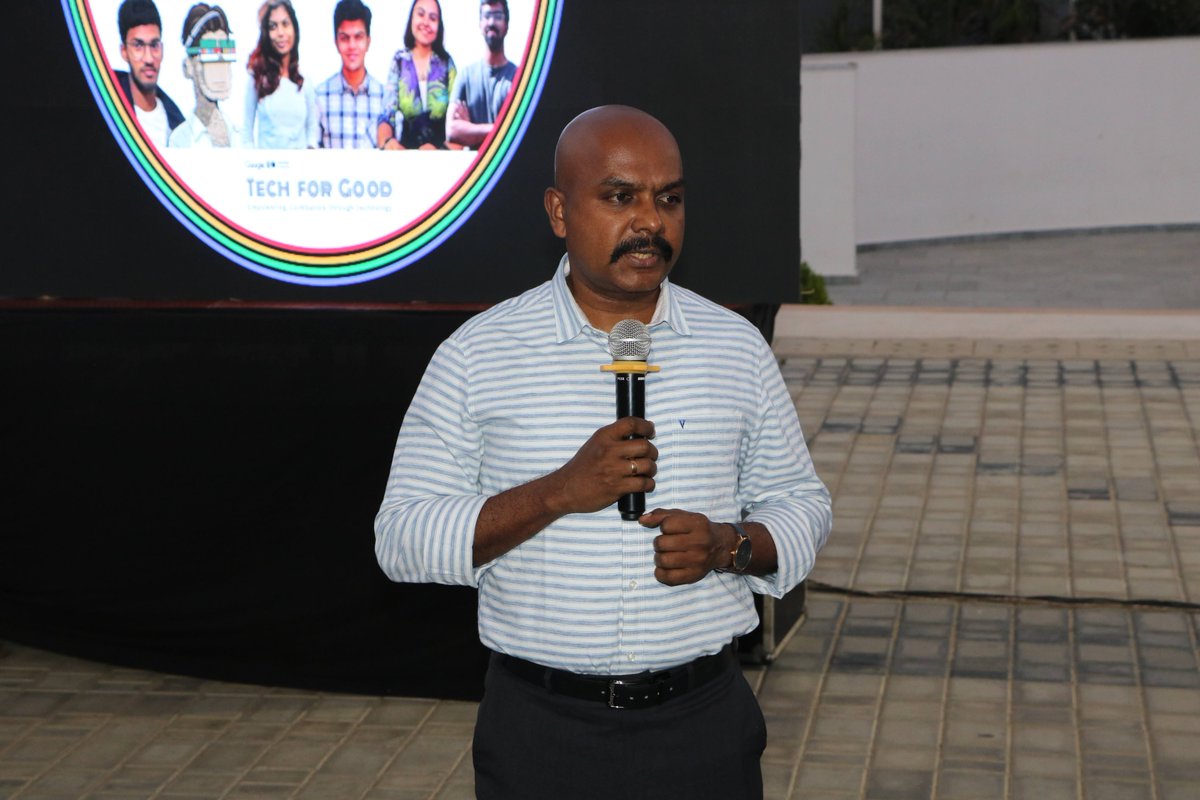 GDGCoimbatore's tweet photo. ๐ As #TechForGood https://t.co/siHApkwVoh wraps up, our deepest thanks go to sponsors, brilliant speakers & dedicated participants. Your zeal transformed #T4G
๐ @ipspolicetn @GoogleIndia @GoogleDevsIN #GoogleIOExtended #TCC #CommissionerOfPoliceCoimbatore #GDGCBE https://t.co/98LFpaEt6a