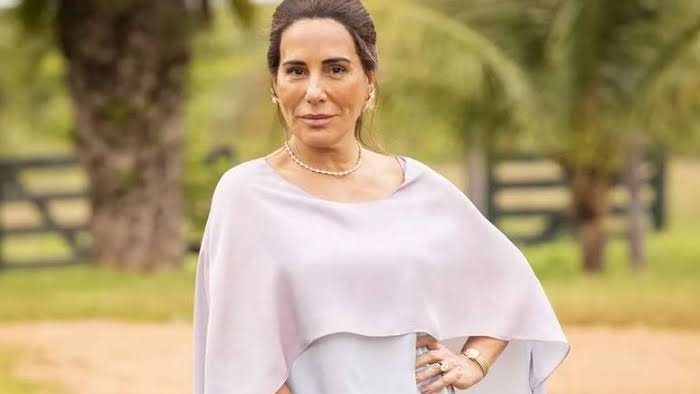 brasilscenes's tweet photo. Dos principais vilões que estão no ar atualmente, qual você acha o melhor?

Gilda de #AmorPerfeito 
Theo de #VaiNaFe 
Irene de #TerraePaixao https://t.co/T37M4EDYXe