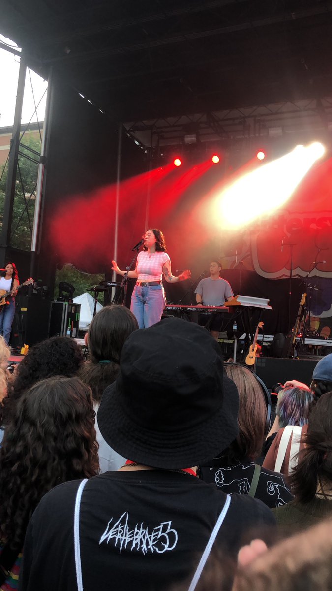 elo! 12 NOTESSS tweet media