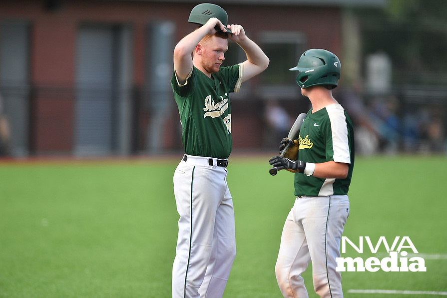 "Alma baseball means so much to me. I've been around it my entire life. I just want to give back to the guys I grew up with."

<a href="/logantaylor_10/">Logan Taylor</a> enjoyed his return to <a href="/AlmaSD_baseball/">Alma_baseball</a> this time as a summer volunteer coach

📸story ($): tinyurl.com/3he2rjm5
#PrepRally #ARpreps