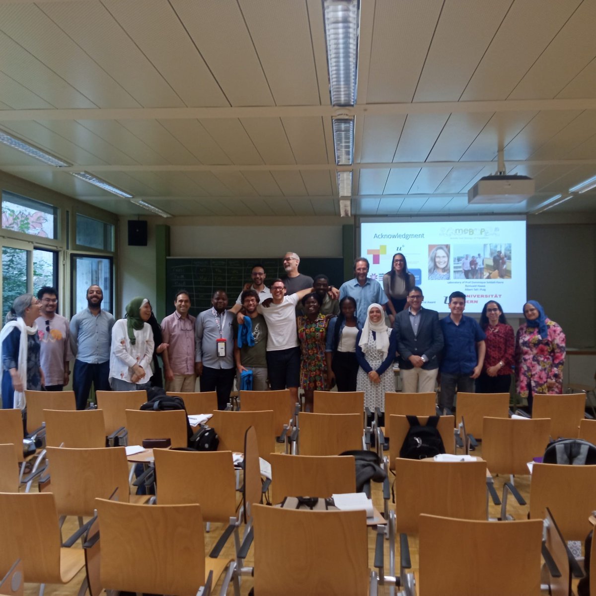 SheinerLab's tweet photo. Another fabulous team of #meBOP students graduates and leave us all tearing and excited about their brilliant futures 🥹🤩 https://t.co/VoHU7sWjHS