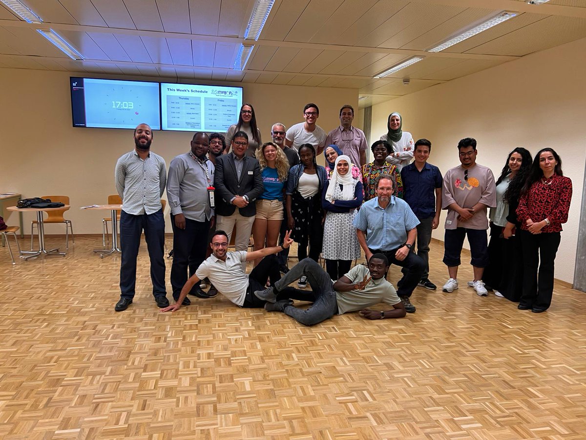 SheinerLab's tweet photo. Another fabulous team of #meBOP students graduates and leave us all tearing and excited about their brilliant futures 🥹🤩 https://t.co/VoHU7sWjHS