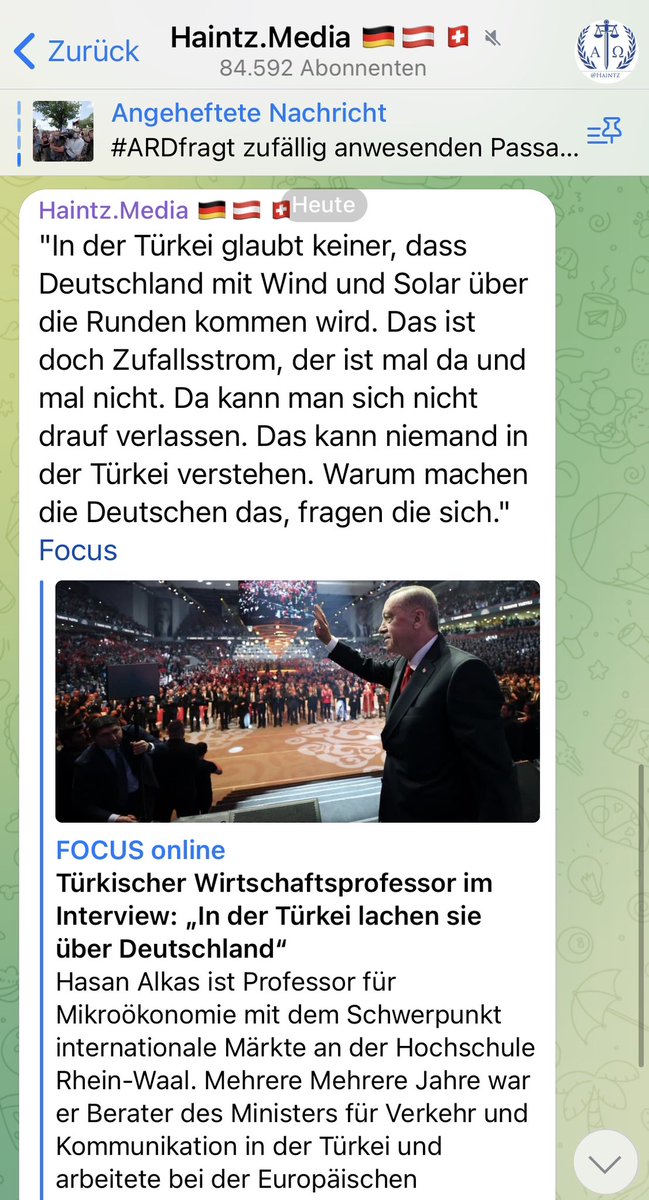 schwurbelhunter's tweet photo. Markus #Haintz feiert Hasan #Alkas (ehemals Kandidat für SPD)
Ein Blick auf Alkas Follower-Liste hat natürlich meinen Verdacht bestätigt: Er folgt der halben #Querdenker-Szene. https://t.co/MK79NePYkN