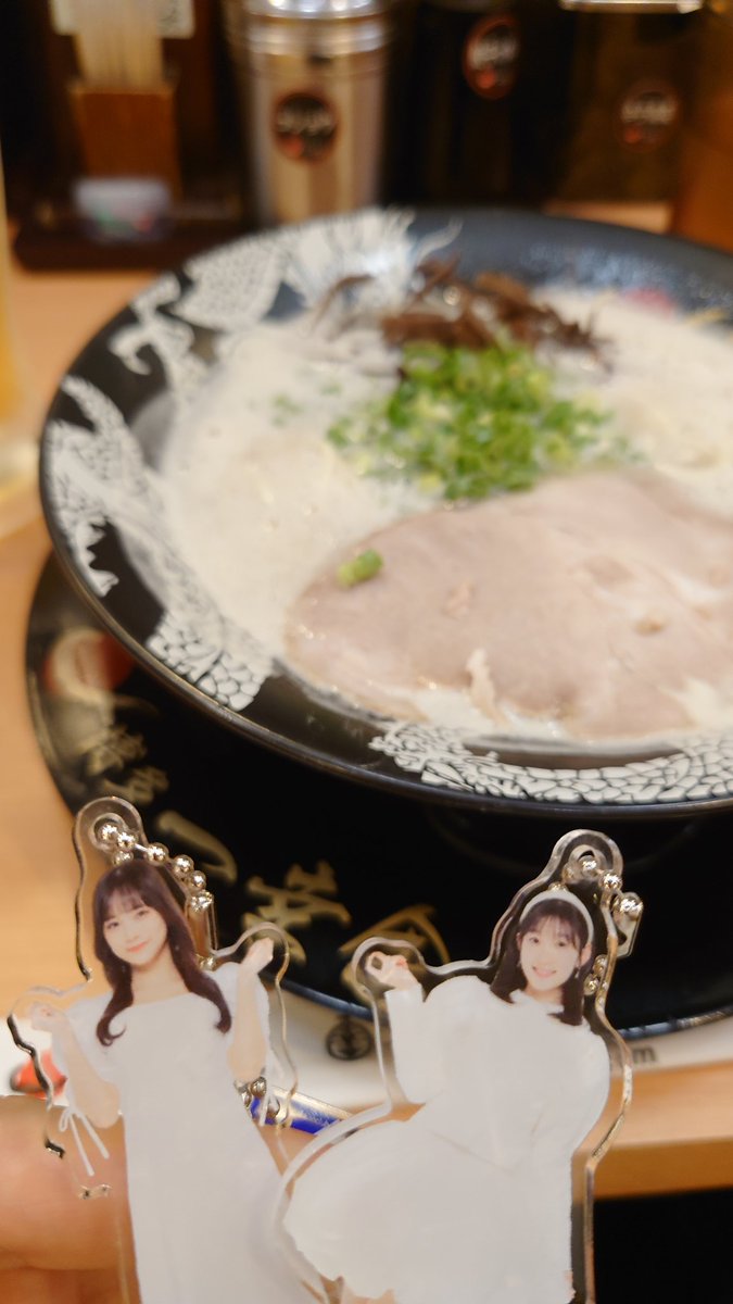 tousiro_hp's tweet photo. 今日のヲタ活
MSMW福岡電気ビルみらいホール
まなかりんに会いたくて来ちゃったw
いやー楽しかった。佳林ちゃんのMC面白かったし、まなかん2回位ヘアスタイルかわってて可愛すぎたわ！
#宮本佳林 #稲場愛香 #MSMW https://t.co/wFbYaJJTjr
