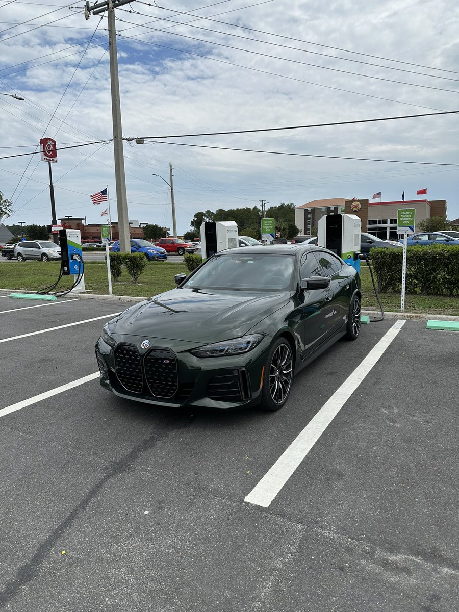 briangmarquis's tweet photo. @RateYourCharge a successful charge at @insideFPL #fplevolution DCFC @MyFDOT park and ride in Lake City. #bmw #bornelectric #bmwi4m50 #bmwm @BMW @BMWUSA @BMWMotorsport https://t.co/TSWqum6FLa