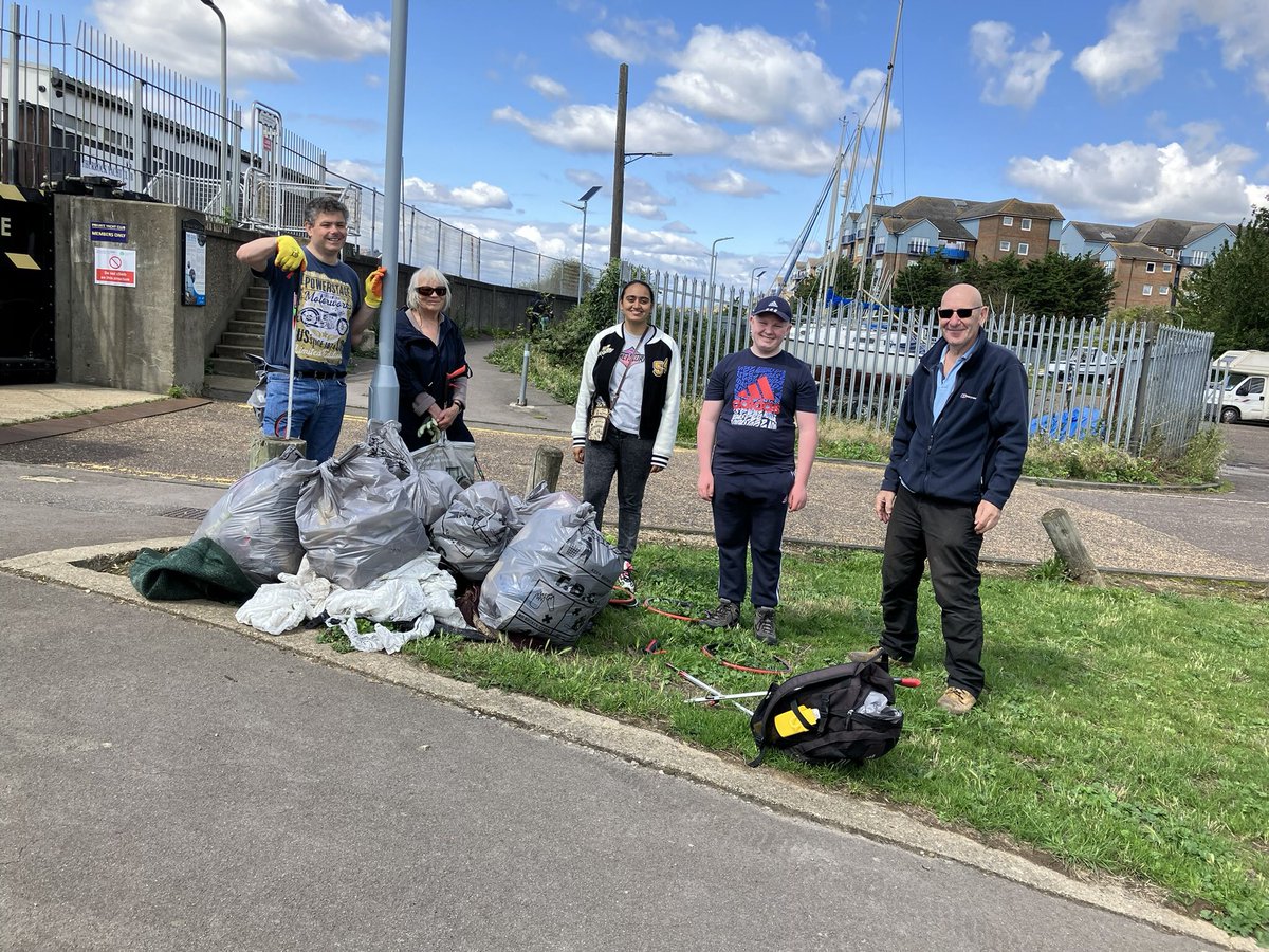 Riverside Community tweet media