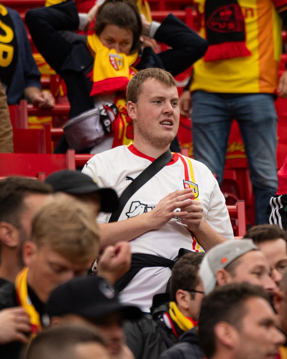 RCLens's tweet photo. 𝐂𝐡𝐚𝐮𝐟𝐟𝐞́𝐬 𝐚̀ 𝐛𝐥𝐚𝐧𝐜 ! ⚪️🔴🟡
#NousOnEstLà #MUFCRCL
@pumafootball https://t.co/3R7DDZgpNh