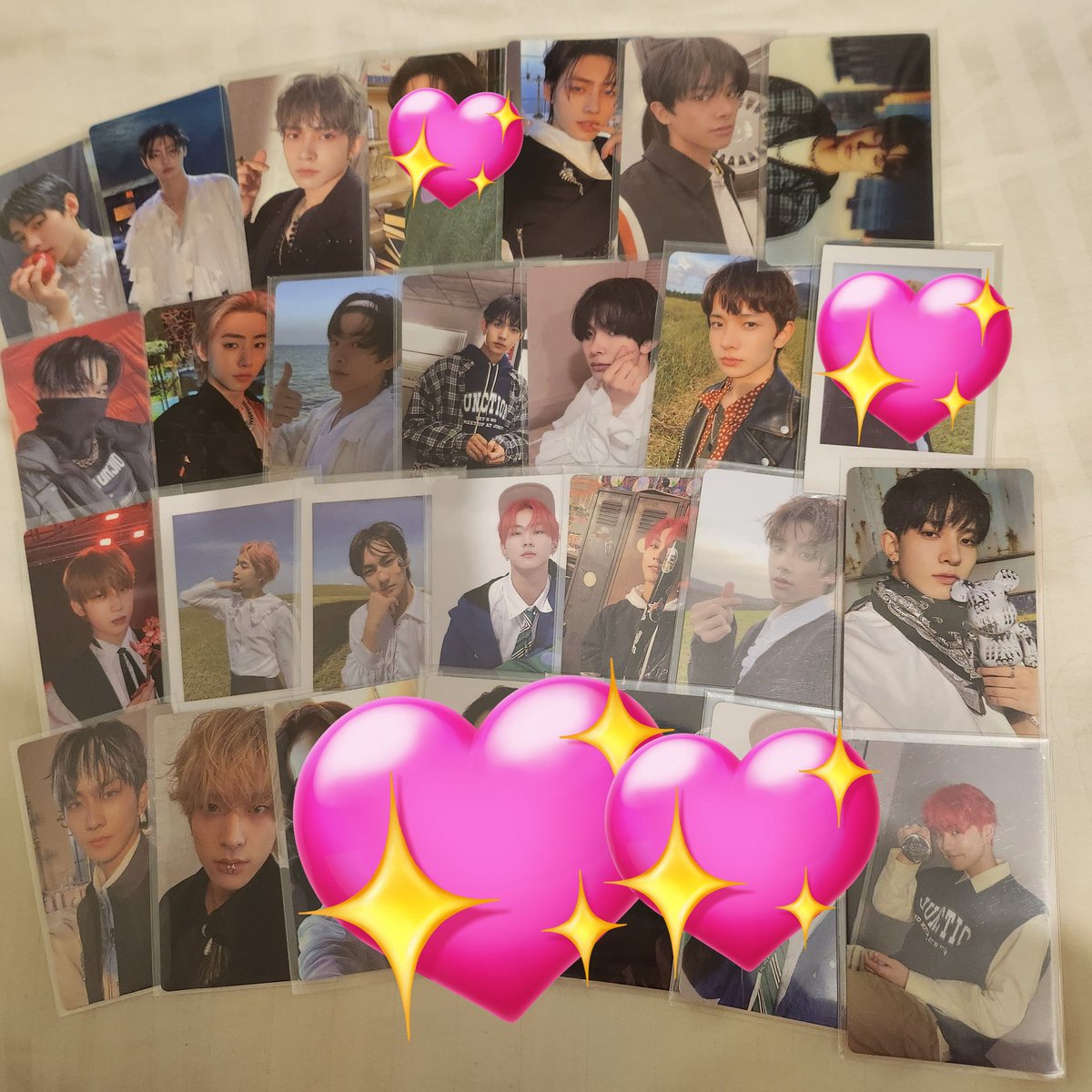 luvaeinn's tweet photo. wts wtt lfb ph

#luvaeinnsells 
assorted group pcs

jay pcs for sale OR for ni-ki only

dm if inch! 
i have more nrpcs so pls lmk if you're looking for any :)

tags: enhypen itzy red velvet twice kep1er lapillus nmixx bae stayc ive jay nayeon wendy hikaru https://t.co/CbAPFrRHSB