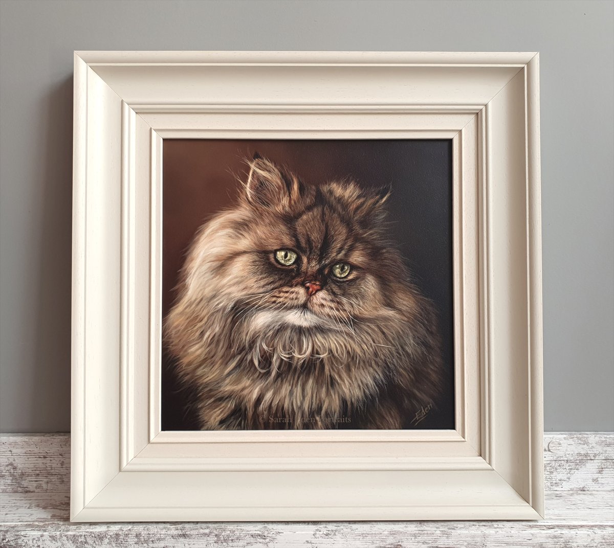 Saying Goodbye to this little guy today as he's about to be gifted as a surprise birthday present. I think the soft cream of this frame really compliments his beautiful fur colouring. 

#cats #longhairedcats #catportrait #catpainting #catoilpainting