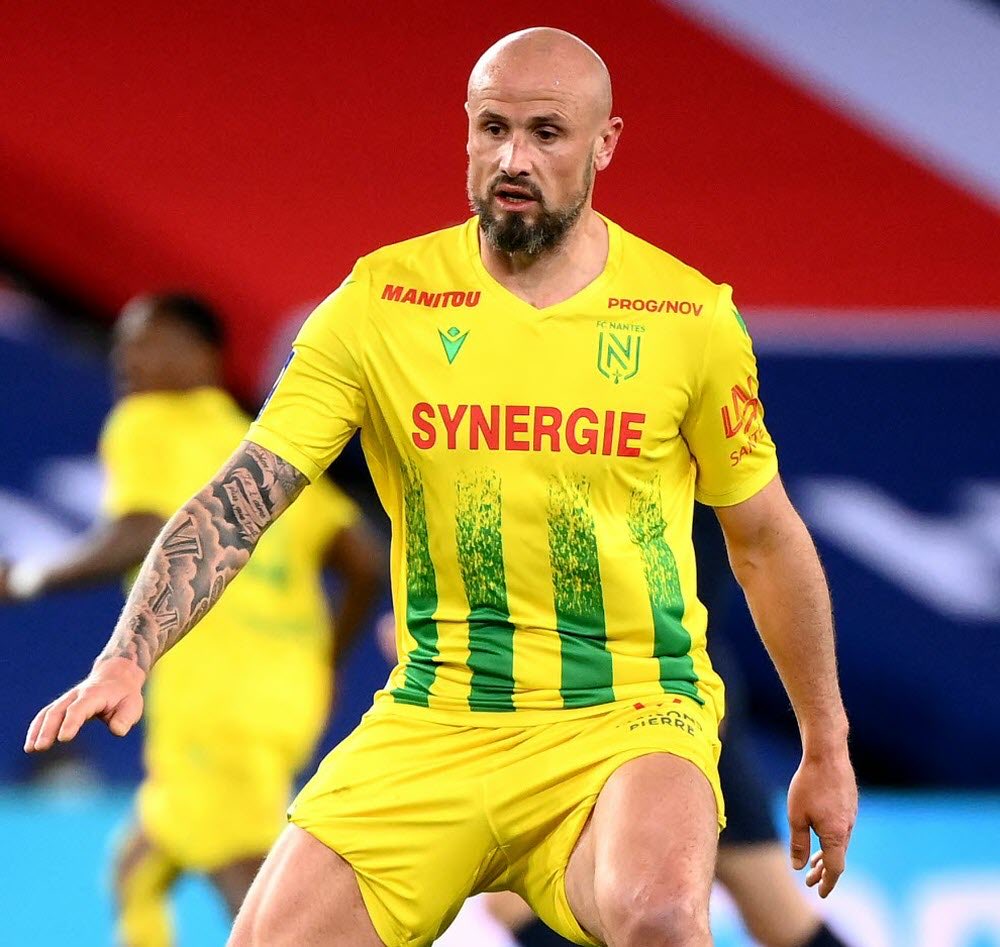 🚨🚨 ACCORD VERBAL entre Nicolas Pallois et Al-Agendarmerie !! 🇸🇦🔥

(Picole Nationale)

#fcnantes #pallois