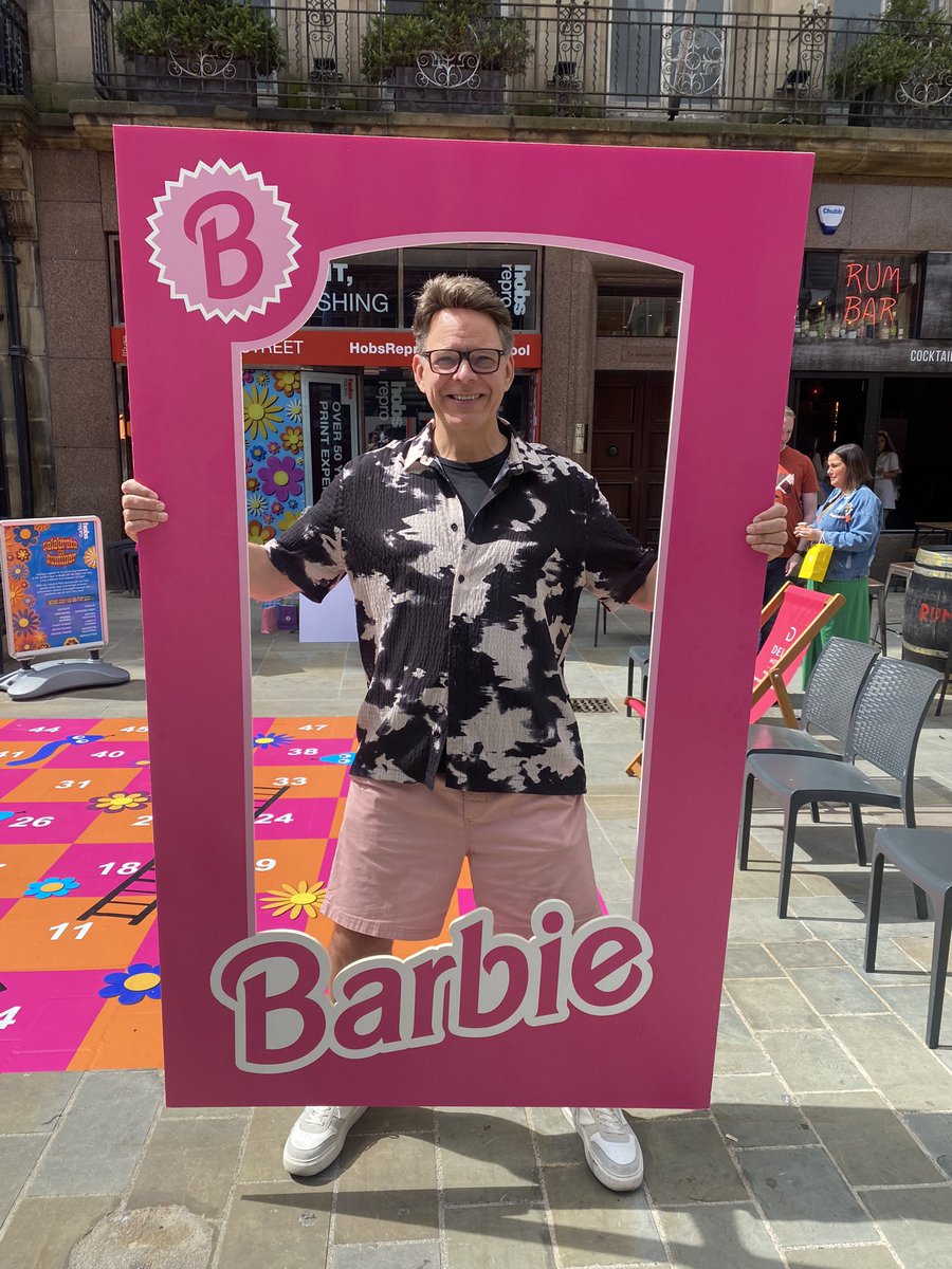 Simon Ross tweet media