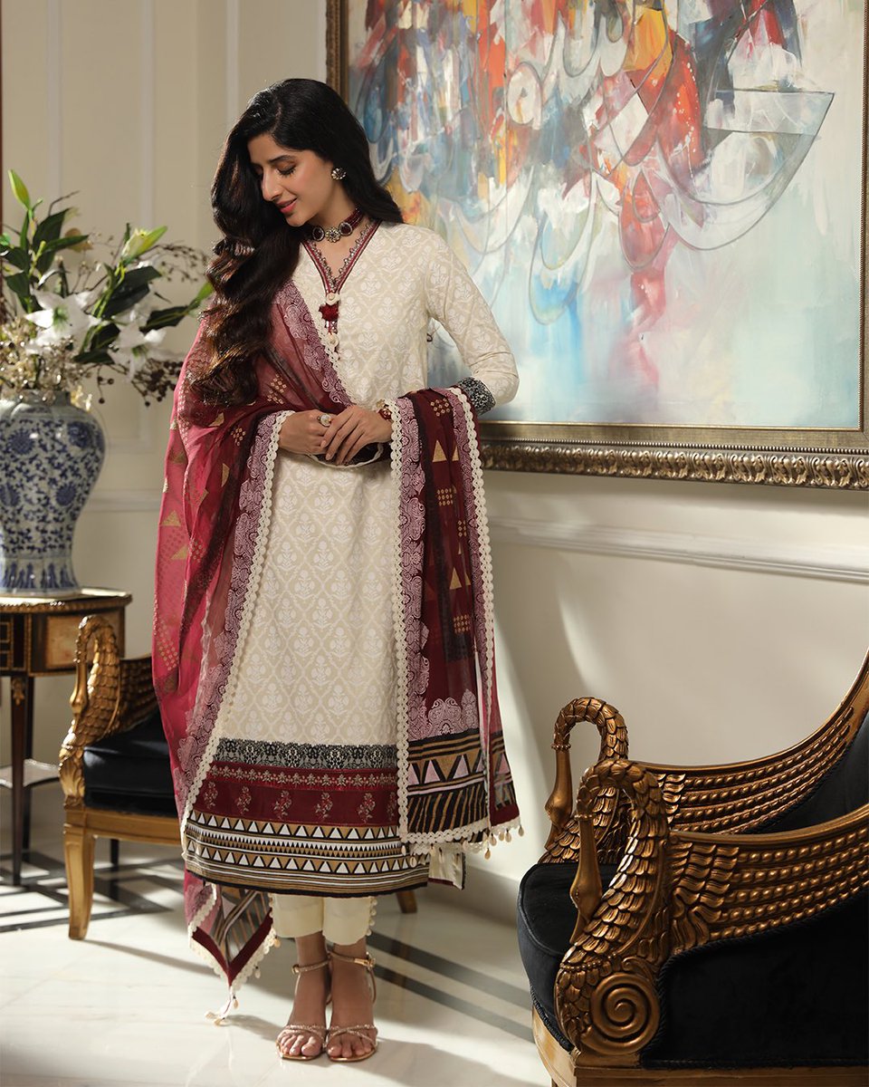 asimjofa's tweet photo. Aira Collection By Asim Jofa | Shop Now | Ready To Deliver
AJAI-02 | 3-PC | Rs. 5,950/-

Shop Now: https://t.co/Clb11X8x33 

#AsimJofa #IWearAsimJofa #AiraCollection  #mawrahocane #JofaPrints #Unstitched #AJEssentials #Lawn #Fashion #Trending https://t.co/GyovxoJ3OG