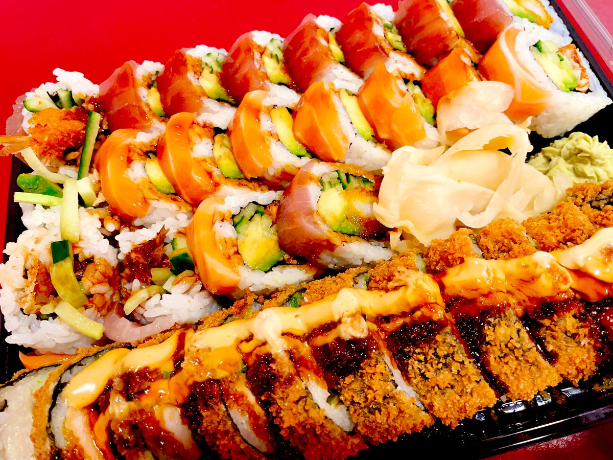 xoxleoxox's tweet photo. SUSHI…🍣 https://t.co/YMRUFbmgJA