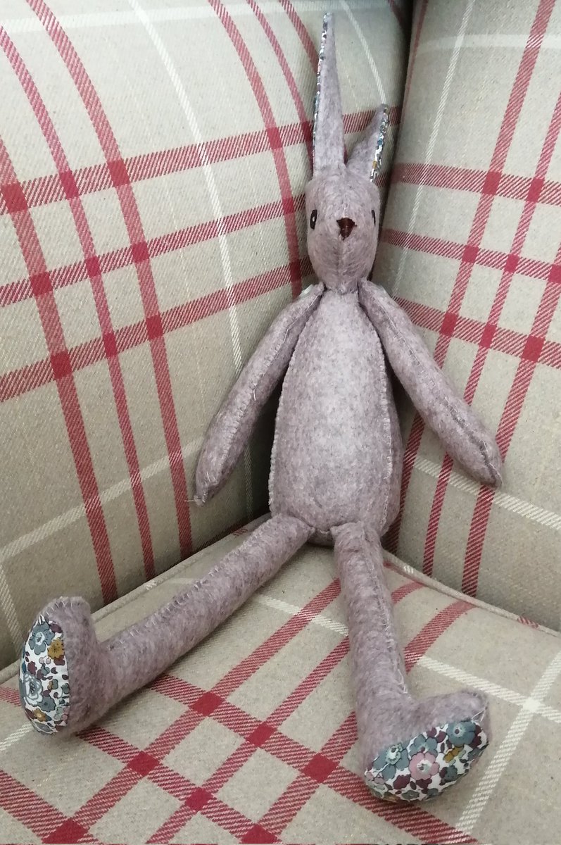 Have fallen down the rabbit hole of making Luna Lapin and her friends by <a href="/coolcrafting/">Sarah Peel</a>
Luna made, now making a dress.
#handmade #coolcrafting #toys