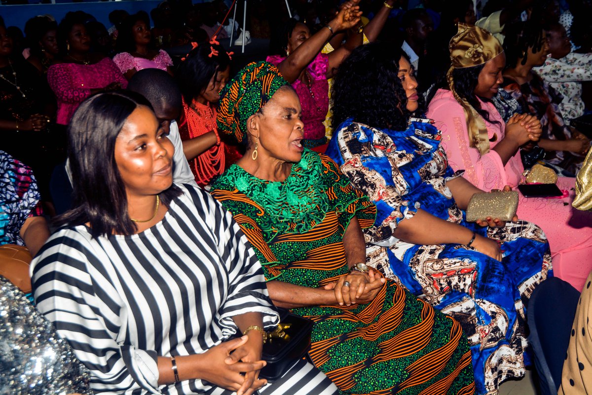 Freedom_cityHQ's tweet photo. Thanksgiving Service!
Jeremiah 30 vs 19 NKJV
"Out of them shall proceed thanksgiving and the voice of those who make merry."
Happy First Sunday from all of us @Freedom_cityHQ!
#tnccc
#freedomcityhq
#miracles
#Thanksgiving
#NextLevel2023 https://t.co/9nwpGxZXjW