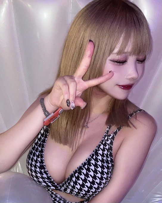 コスプレイヤーにょきのTwitter画像23