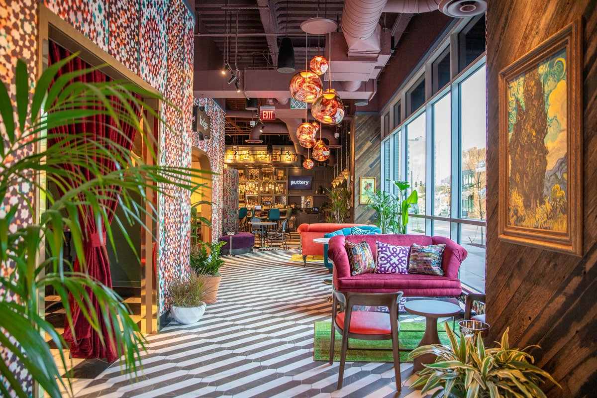 VisitTheColony's tweet image. Organize the ultimate night out at #Puttery! Experience whimsical and immersive 21+ mini-golf that will transport you to a world of fun. Create memories with friends at the instagramable paradise and enjoy themed cocktails delivered while you play.

#minigolf #thingstodoDFW