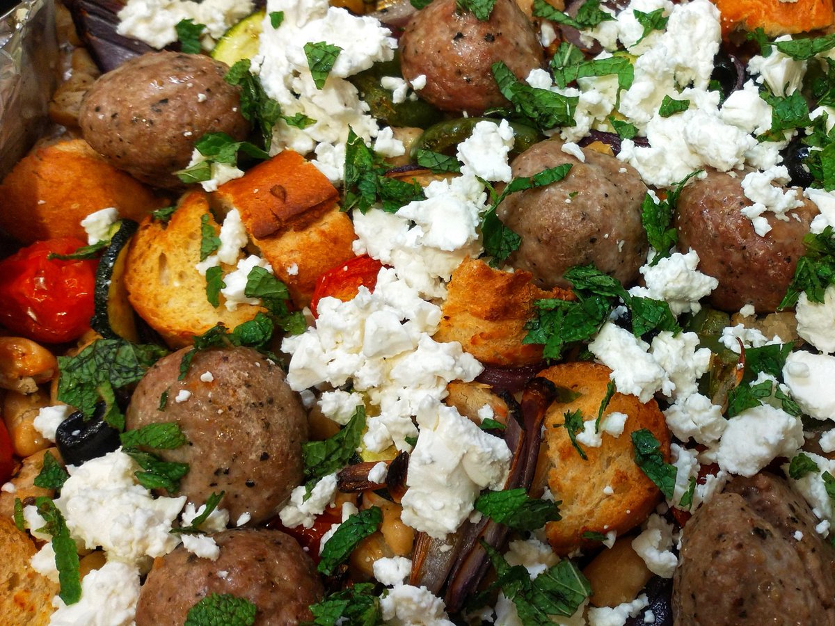 Greek Salad and Meatball Traybake from #goodhousekeepingmagazine #greekfood #greekcuisine #greekfoodlover #greekmeatballs #greekmeatballsalad #feta #greeksalad #crustybread #oregano  #cherrytomatoes #butterbeans #cookedbymywife #homecooking #homecooked #homemade #homecook