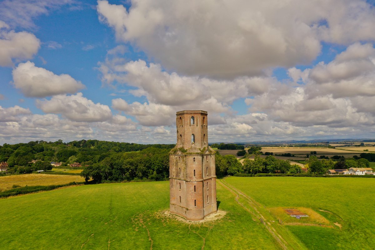 spj1958's tweet photo. Horton Tower.  Hope that plans for solar farms on adjacent land are rejected #HortonTower #Dorset #Verwood #MAVICPRO2 https://t.co/NpuXVBA0gZ