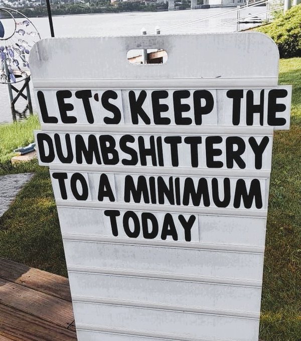 Happy Sunday beautiful people! 💋💋❤️ https://t.co/8DyZZfk2cC