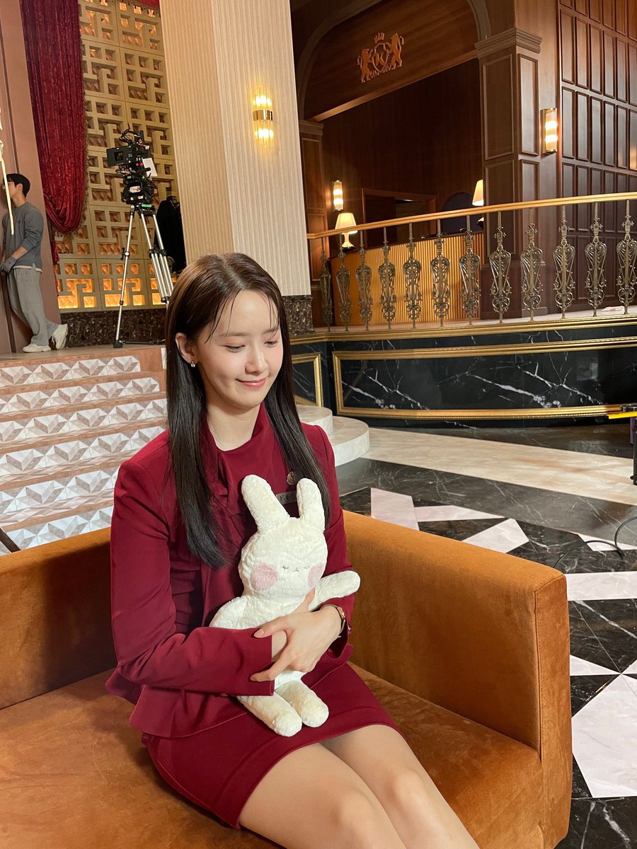 yoongsty's tweet photo. YoonA's lengthy messages, surely its hard for her too,  letting go of Cheon Sa Rang 🤧🤧🤧

#YoonA #LimYoonA #윤아 #임윤아  #LeeJunHo #Junho #이준호 #KingTheLand #킹더랜드  #ThankYouKingtheLand #KingTheLandEp16 https://t.co/rs90WJjwO7