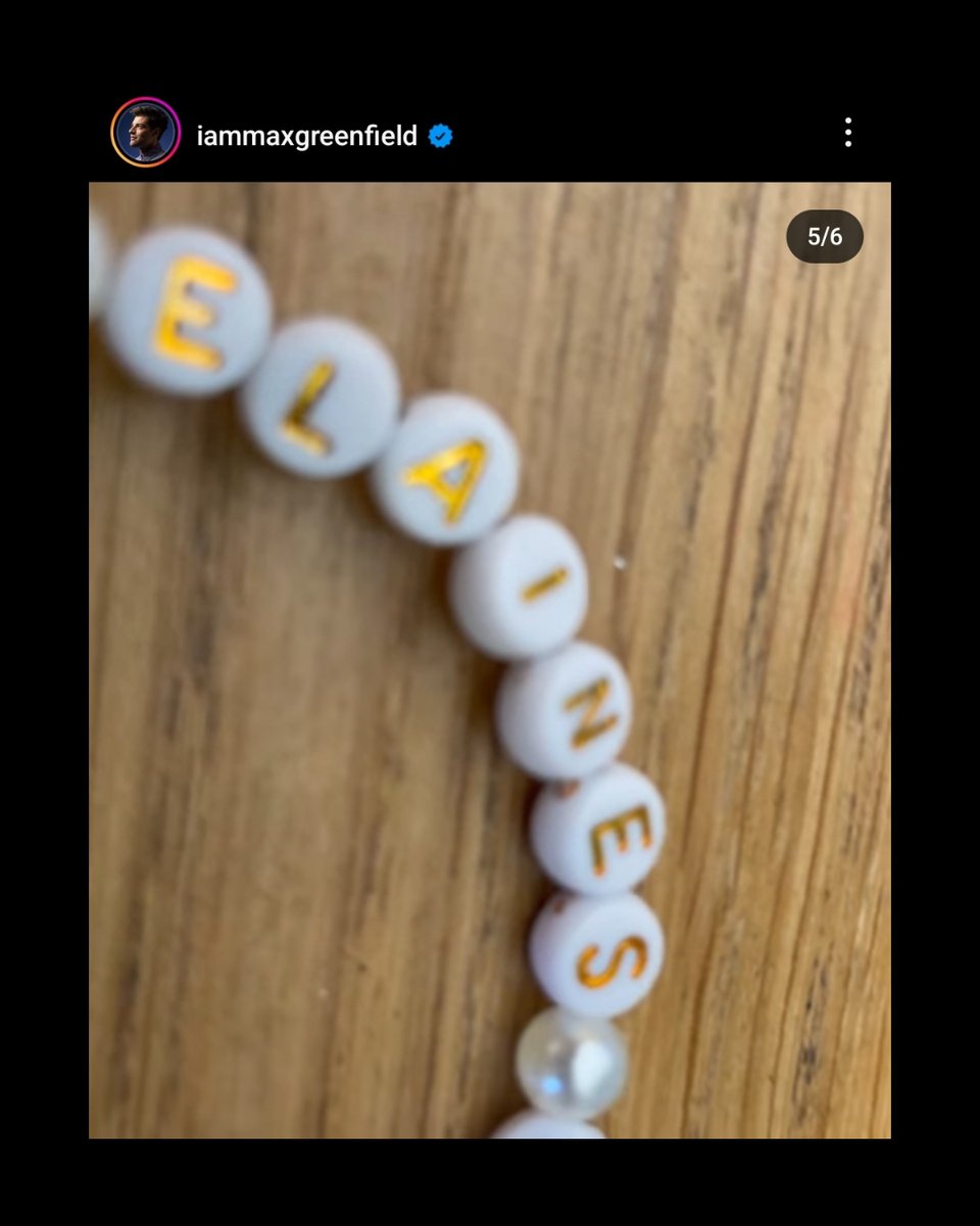TheSwiftSociety's tweet photo. 📲| Max Greenfield's 'Elaine' bracelet for @TaylorSwift13's "New Girl" character https://t.co/4Hy7jOEFl7