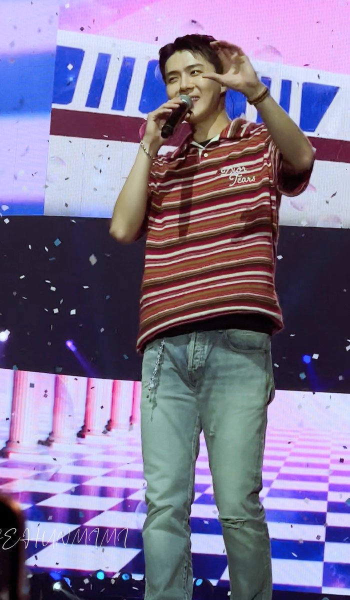 #EXOSC_BackToBackinBKK
#SEHUN #세훈
0806 SC BKK
Ending  ♥️♥️