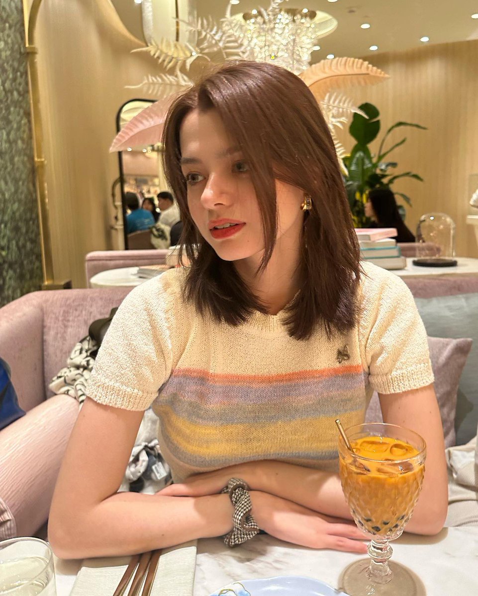 mywhitelilly_'s tweet photo. girlfriendable 🥹🤍

#beckysangels https://t.co/Ui0Li0K6St