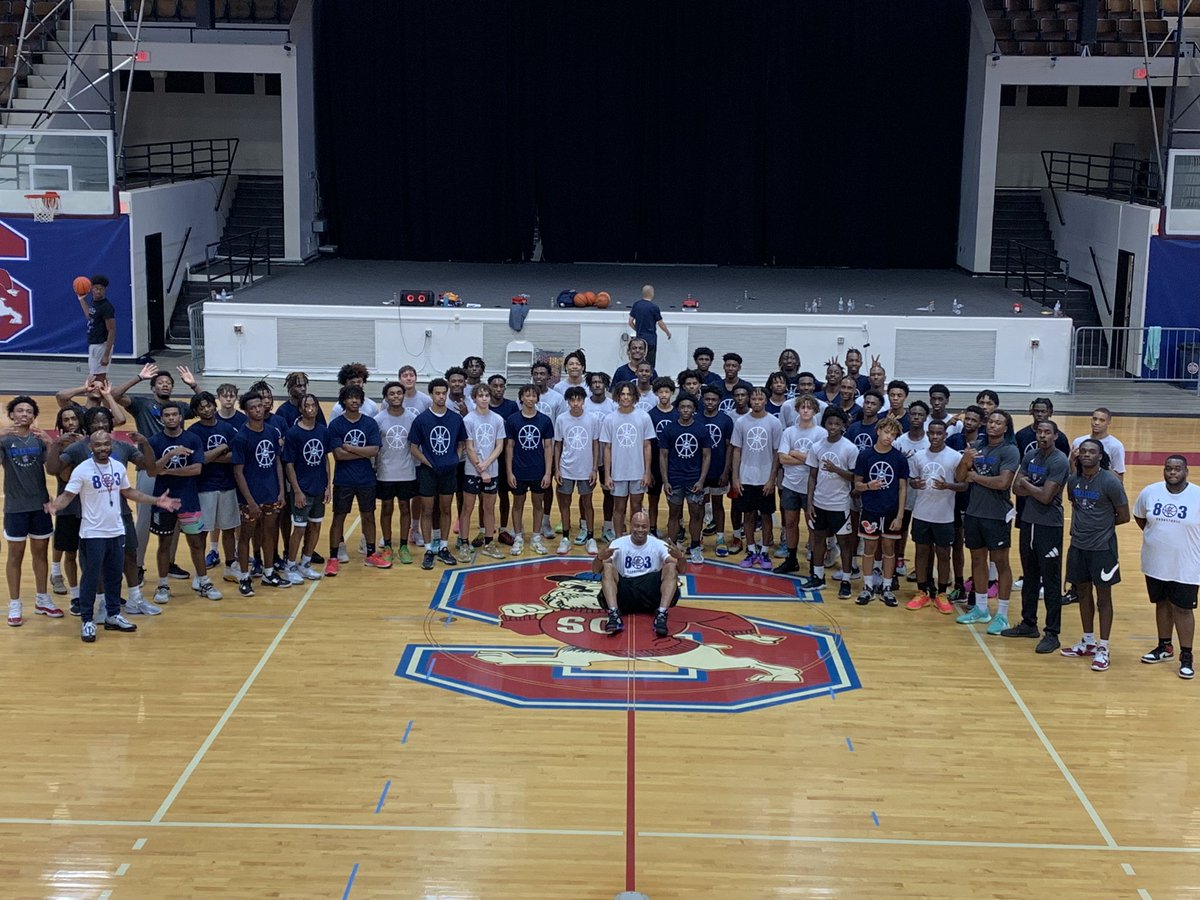 Bunch of dogs in the building!

Great turnout for yesterday’s Bulldog Elite Camp. Thank you to all the players and families from SC, NC, GA, AL and FL who attended. The energy was electric all afternoon. 

Note: Yes, that’s me in the back cleaning up 😆 #WeAreSCState #BeADog
