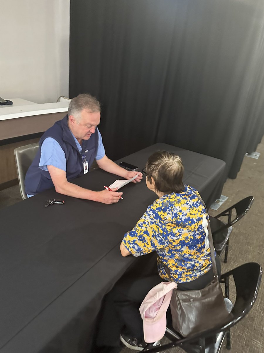 CamdenClarkMC's tweet photo. 💙💛Thank you to everyone who came out to the WVU Medicine Camden Clark Health &amp; Wellness Day! It was a great day supporting our community with all the amazing exhibitors and local organizations that make this such a successful event.
. 
.
#WVUMedicine #CamdenClark https://t.co/0EQ520cv63
