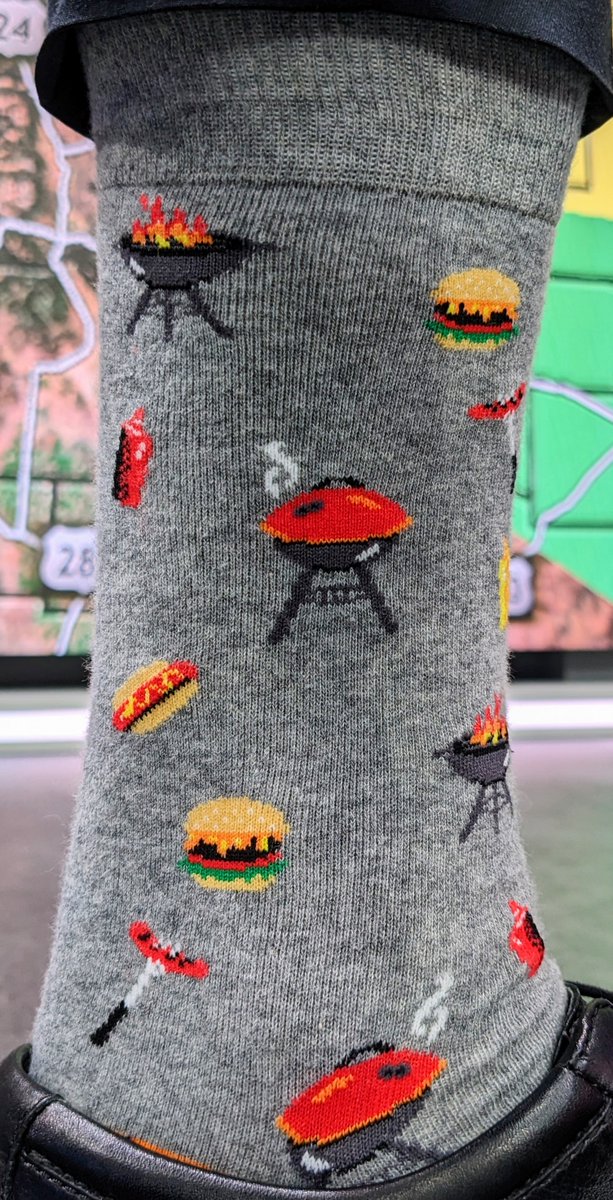 #Sundayfunday #Socks
#Rain/#snow/#storms, it's always #grilling weather!