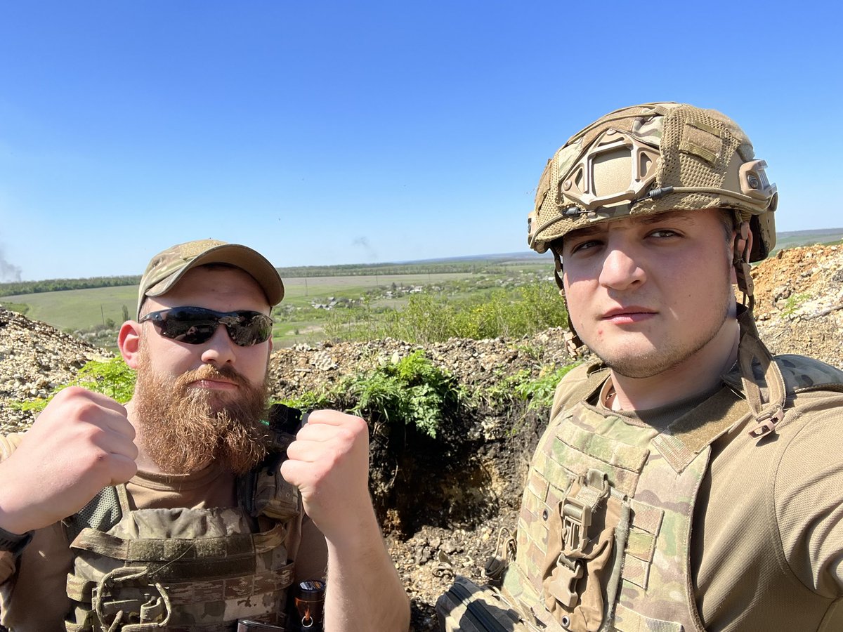 It’s very hot near Bakhmut. Over 35 degrees Celsius and it’s a few kilometers to enemy. We continue to do our engineering work and create fortifications and mine fields Thank you for your support, me and my guys feel it 💪