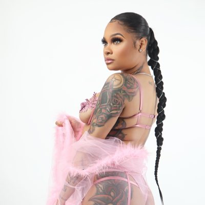 KeekDaFreak_'s tweet photo. #NewProfilePic https://t.co/ytYaWwLEFP