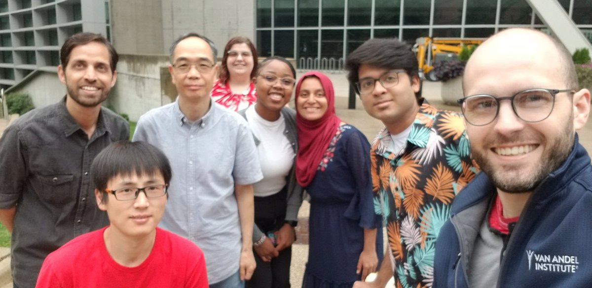 WordenEvan's tweet image. Worden lab is excited for the Penn State Chomatin conference!