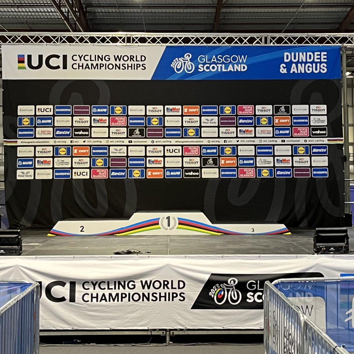 The podium is waiting for Monday's Time Trial in Dundee, but make sure you go to the right place to register for race!

If you're driving it's Beryl Rd., Dundee, DD4 0HX.
Walking or riding it's Baldovie Road, DD4 8UQ!

See you soon!