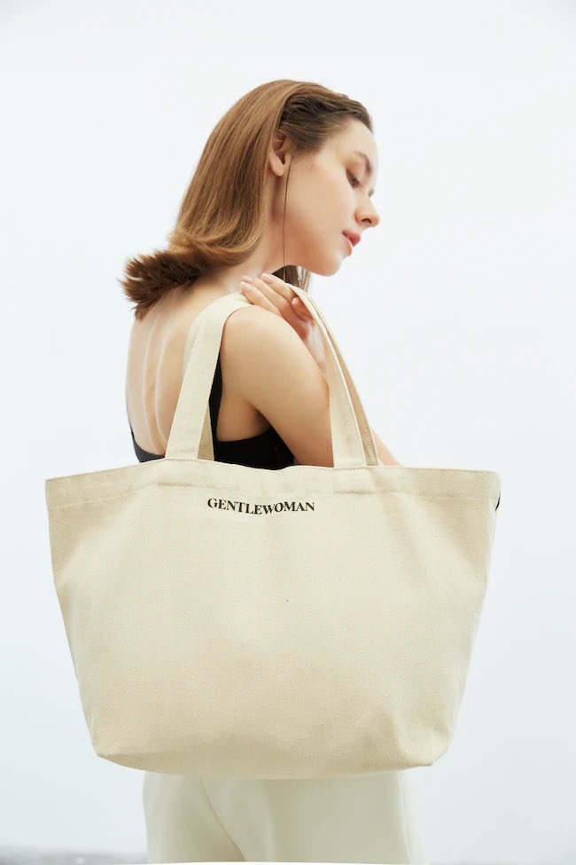 PurpleMazePH's tweet photo. wts lfb ph 

gentlewoman canvas tote bag - cream 
1500php 
• original and brand new 
• from thailand 
• onhand 
• actual photo 

🔖 gw gwclub https://t.co/MkWxxqLwn1