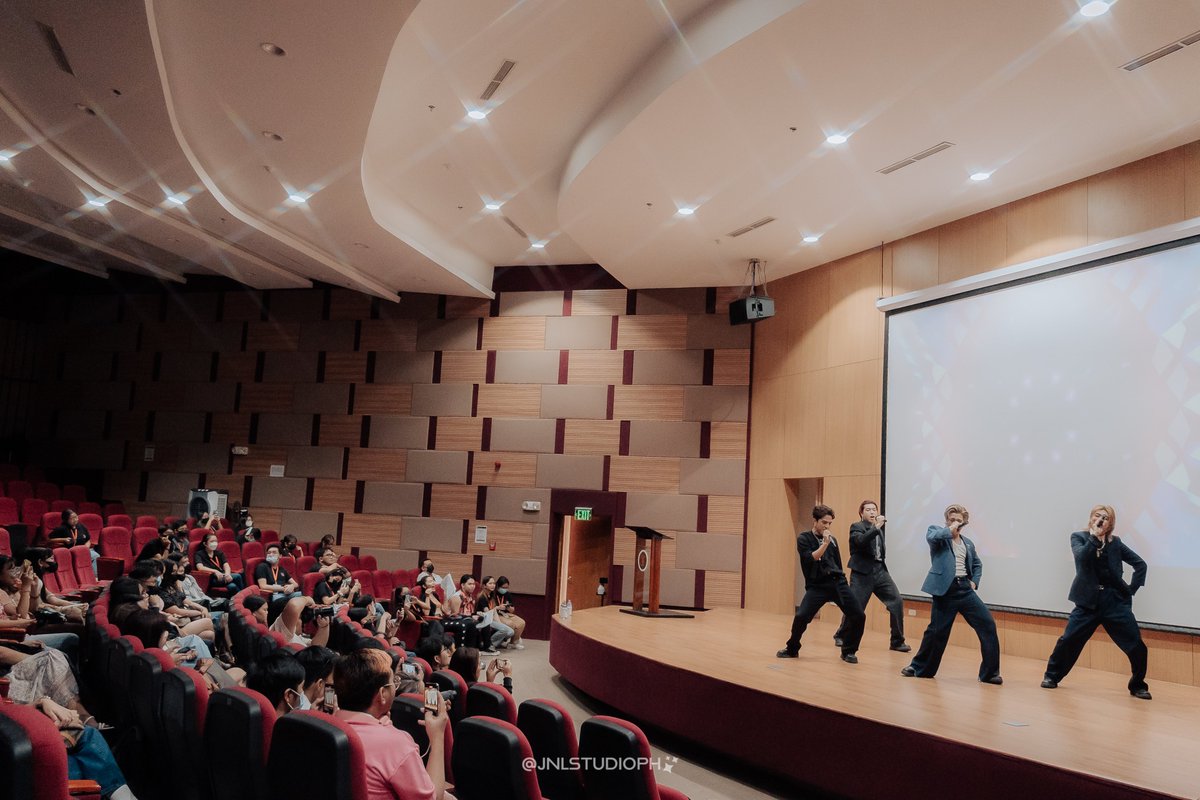 jnlstudioph's tweet photo. Highlight photos from Philippine-Korean Youth Forum 2023 Crossover: Culmination Day at UP School of Statistics Auditorium in Quezon City (🧵)

IN PHOTOS: Press Hit Play @PressHitPlay

#PKYFCrossover #PKYF2023 #UPArirang
@ppop_perimeter @uparirang https://t.co/93JTkmjBnL