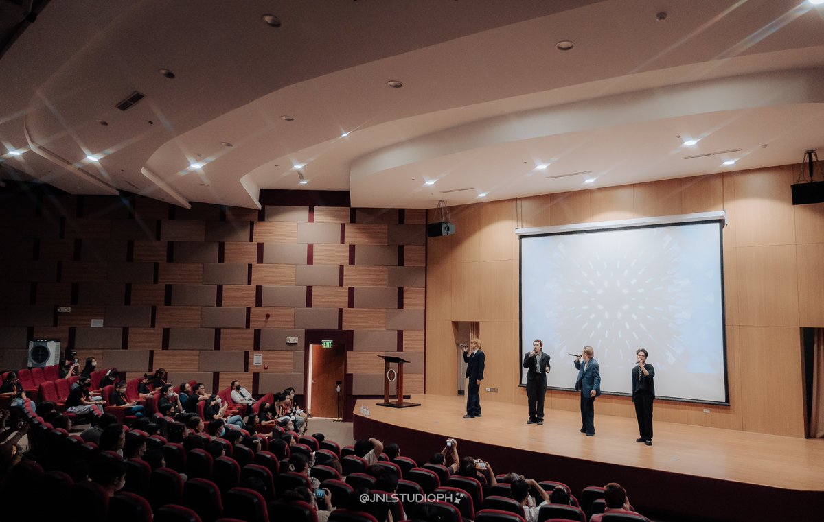 jnlstudioph's tweet photo. Highlight photos from Philippine-Korean Youth Forum 2023 Crossover: Culmination Day at UP School of Statistics Auditorium in Quezon City (🧵)

IN PHOTOS: Press Hit Play @PressHitPlay

#PKYFCrossover #PKYF2023 #UPArirang
@ppop_perimeter @uparirang https://t.co/brEMeO22oV