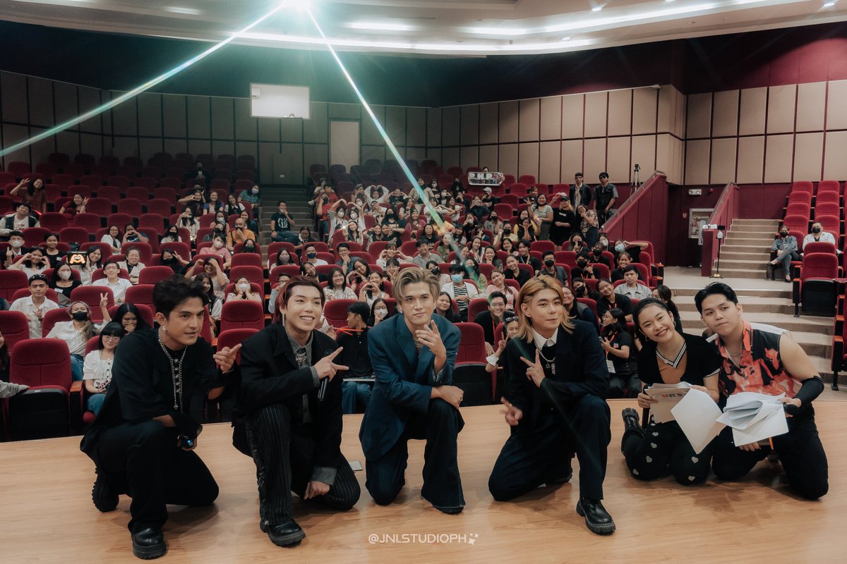jnlstudioph's tweet photo. Highlight photos from Philippine-Korean Youth Forum 2023 Crossover: Culmination Day at UP School of Statistics Auditorium in Quezon City (🧵)

IN PHOTOS: Press Hit Play @PressHitPlay

#PKYFCrossover #PKYF2023 #UPArirang
@ppop_perimeter @uparirang https://t.co/jzDGWqPRyl