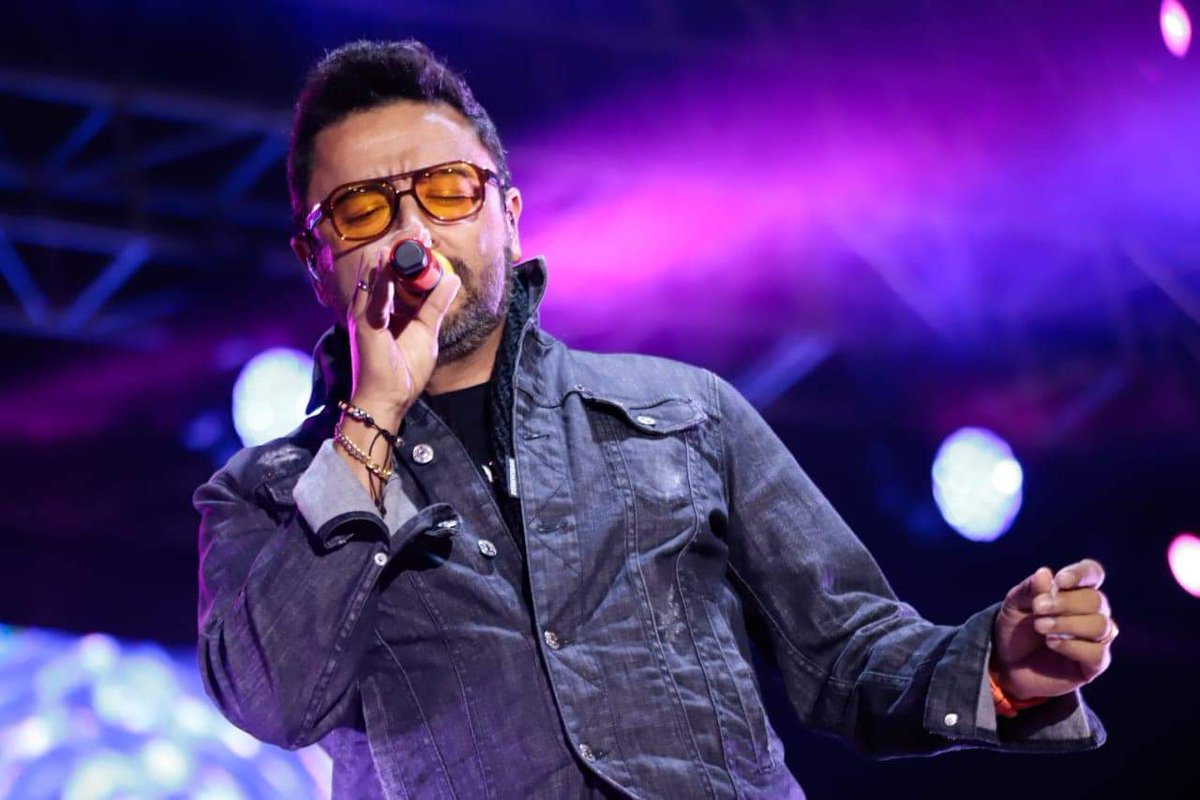 boyaca_noticias's tweet photo. #Sogamoso | Ante aproximadamente 6.000 personas, la convocatoria de adoración, que cerró el cantante Alex Campos, fue un éxito total; además de la masiva asistencia de público y contrario a lo que muchos esperaban, no se habló de candidatos ni política. https://t.co/q6MPF6KtbY