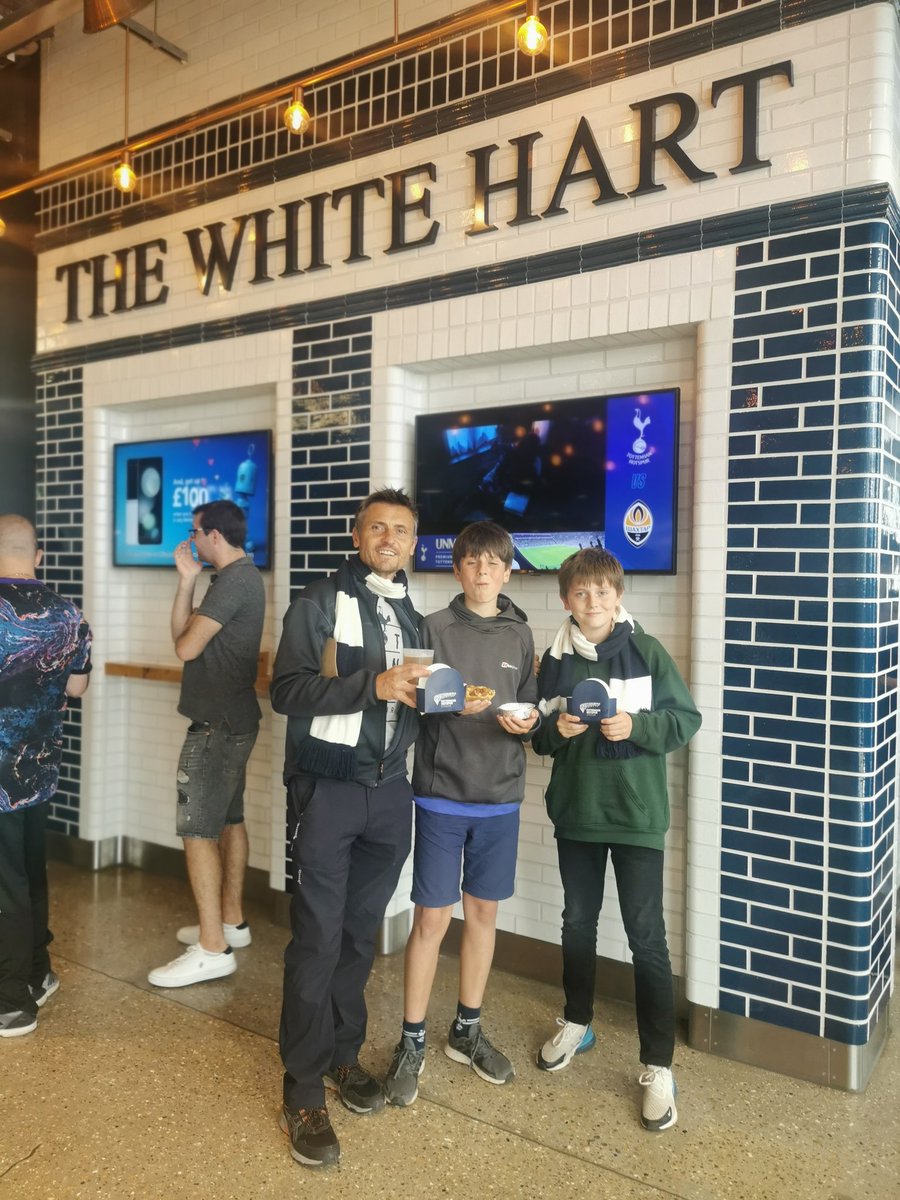 prettejohn's tweet image. At the @SpursOfficial Shaktar Donetsk game. What a stadium!! Best in the world Very good home brewed pint too. #coys #thfc