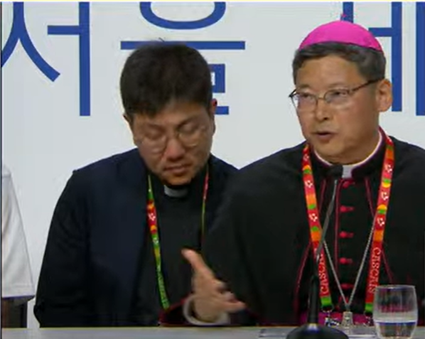 wyd_en's tweet photo. Bishop Peter Chung Soon-taek answers one of the questions from the #pressconference: 
"For 2027 we want to provide the same platform to allow many young people to experience this event in Asia." #WYD2027 https://t.co/cvEcjXCuXz