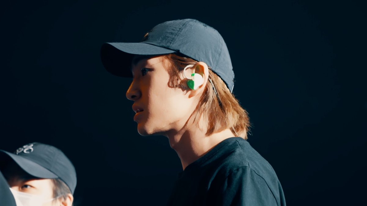 ONEW SOLO CONCERT "O-NEW-NOTE" Behind #3 | Concert in Seoul, Korea | ONEW 온유

youtu.be/L7KAU4PNXaI

#ONEW #온유 #SHINee #샤이니
#O_NEW_NOTE #오뉴노트
#Concert #Seoul #Behind