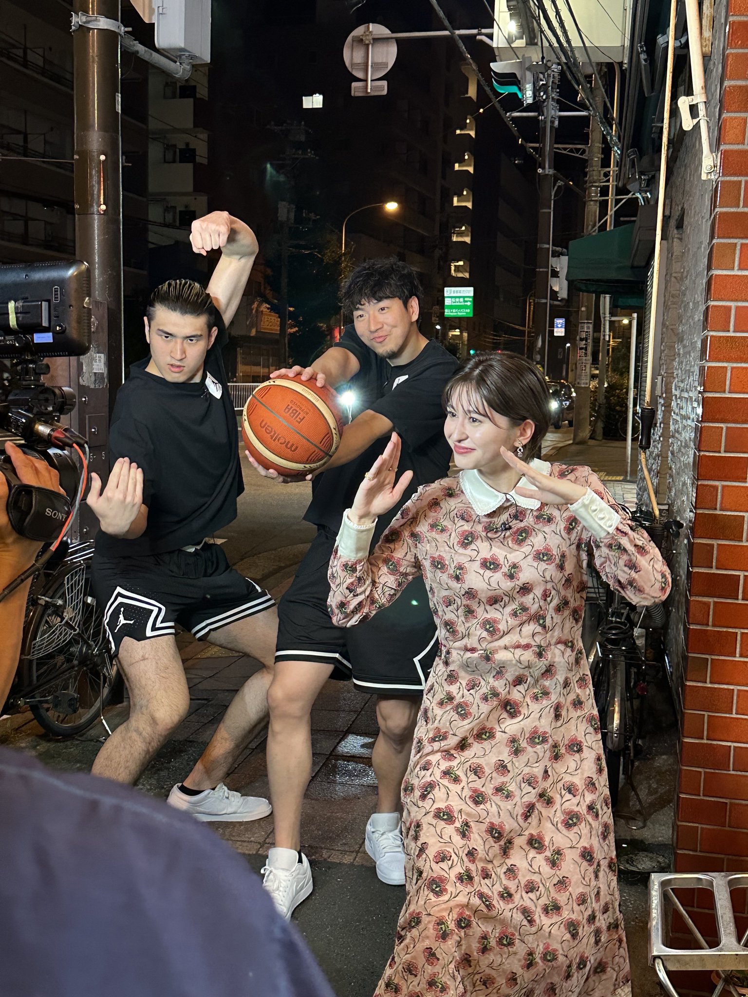 休日もお部屋に籠って ルーテシア fr A single father who was told 
