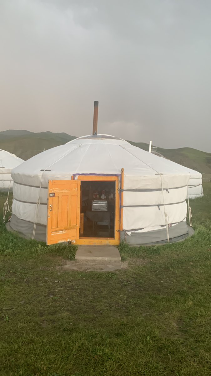 mehmetolmeztr's tweet photo. #Orhon vadisi, her yıl kaldığım "ger camp" / "yurt kampı". Bu yıl da buradayım, Orhon ırmağına sadece bir kaç yüz metre uzaktayım, yarın da ırmaktayım! Yazıtlar zaten beni bekliyorlardır. Özleşmişizdir ! https://t.co/oJ0Qr0kXO5