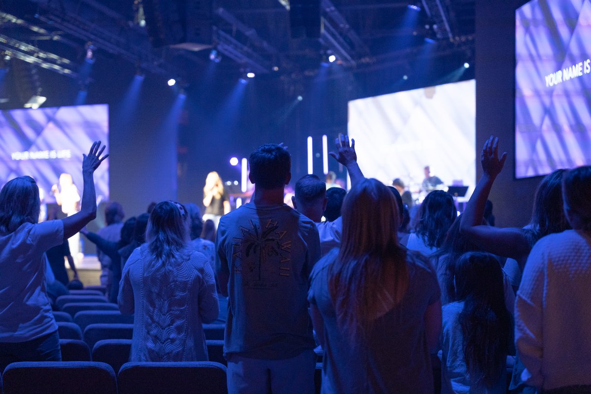 Lakeland Community Church tweet media