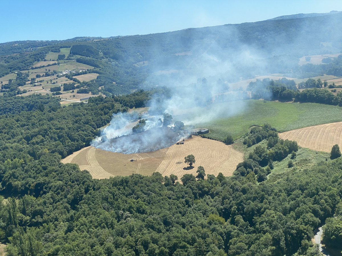 Sobrevoando #if en Samos